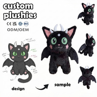 Fabricant de jouets en peluche personnalisés OEM/ODM – Personnage garçon à gilet rayé, thème vintage, décoration de restaurant, jouets en peluche sur mesure