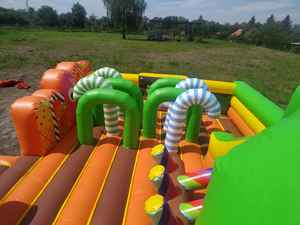 Nouveauté <span class=keywords><strong>gonflable</strong></span> vert violet PVC matériel château de rebond humide/sec Combo parcours d'obstacles pour la location de jardin utiliser l'eau - Product Image 3