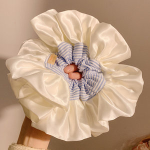 Chouchou coréen surdimensionné pour queue de cheval basse pour femme, Nouveau style 2026, Élastique à cheveux en satin haut de gamme, Style décontracté - Product Image 3