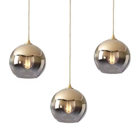 Luminaire de cuisine pour restaurant Lampe suspendue en boule de verre Lustre chromé à gradient unique Fabricant