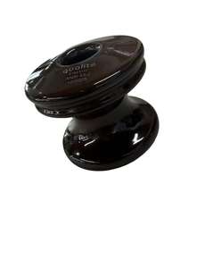 ฉนวนแกนกระเบื้องเซรามิกสีน้ำตาล ANSI 53-2 ความแข็งแรงในการดึง 13.3 กิโลนิวตัน ทนแรงดันไฟฟ้า 25 กิโลโวลต์ สำหรับสายไฟฟ้าแรงดันต่ำ - Product Image 1