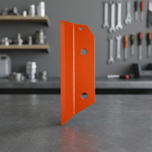 Lame de coupe en acier orange à trois trous pour presse à balles, pièce de rechange - Product Image 1