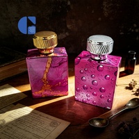 Flacon de parfum vide en verre carré rose et violet de luxe GC 100 ml pour homme avec bouchon métallique torsadé texturé personnalisé