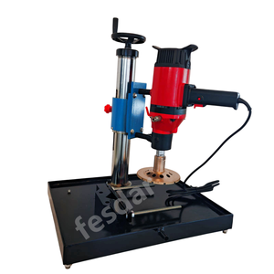 Machine de broyage de béton cylindrique pour échantillons solides / spécimens de béton à usage en laboratoire - Product Image 4