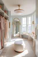 Dressing Glamour Bleu Clair avec Coiffeuse Intégrée et Miroirs