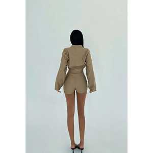 Conjunto de Shorts para Mujer - Colección de Monos y Trajes Elegantes - Product Image 1