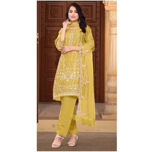 Costume pakistanais prêt à l'emploi en matériau de qualité supérieure avec broderie en filet pour femmes, tenues de festival et de fête - Product Image 1