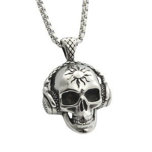 Colgante de Calavera de Acero Inoxidable con Audífonos, Collar Punk Retro para Hombre, Joyería de Moda, Cadena de 3.0*60cm Incluida - Product Image 4