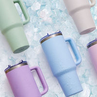 Meilleures ventes : Gobelet de voyage isotherme personnalisé en acier inoxydable 304 à double paroi, 40 oz, avec couvercles à poignée, maintien thermique 24/12h, style américain