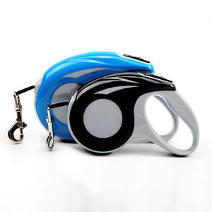 Venta al por mayor <span class=keywords><strong>correa</strong></span> de perro ajustable impresión personalizada <span class=keywords><strong>correa</strong></span> retráctil automática con patrón de plástico sólido - Product Image 3