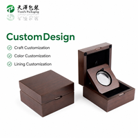 Boîte Cadeau Carrée Personnalisée en Bois pour Pièces de Monnaie et Médailles, avec Support Inclinable Intérieur, Rangement Commémoratif, Doublure Colorée Faite à la Main