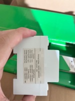 Relais de dispositif de protection de surtension et de sous-tension réglable sur rail AC Din avec régulateur de tension de protection contre les surintensités