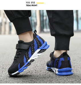 Nuevos Zapatos Deportivos Ligeros para Niños, Negros con Detalles Rojos, con Parte Superior de Malla Transpirable, Zapatos para Correr para Niños - Product Image 3