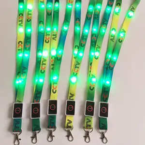 사용자 정의 축제 선물 파티 인쇄 로고 폴리 에스터 키 체인 키 홀더 목 스트랩 목걸이 깜박이 LED lanyards