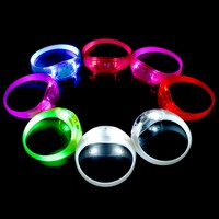 Bracelet LED en silicone coloré, activé par la voix et la musique, avec capteur de mouvement, pour le Ramadan et les fêtes de remise des diplômes