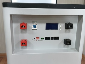 Large Capacity 400ah-600ah IP54 BMS Plastic Stackable Hybrid Grid 10kwh Solar Lithium Iron Phosphate Lithium <b>Battery</b> 10kwh IP54 - Product Image 4