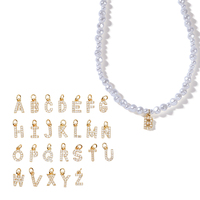 Go2boho Lettre Initiale Collier de Perles Faux Collier Ras du Cou en Perles Bijoux Personnalisés pour Femmes Filles Réglable Cadeau de Mode