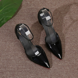 รองเท้าส้นสูงแบบส้นเข็มปลายแหลม ดีไซน์เซ็กซี่ สวยหรู สำหรับผู้หญิง คอลเลคชั่นใหม่รับซัมเมอร์  วัสดุหนัง PU แบบโปร่ง  พร้อมสายรัด - Product Image 4