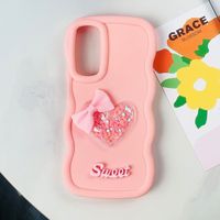 Coque de Téléphone Fille Mignonne avec Décoration Arrière en Forme de Cœur 3D pour iPhone, Vivo, Oppo, Samsung, Xiaomi, Infinix
