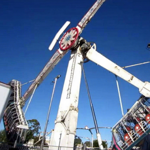 Atracción de Parque de Diversiones Kamikaze Twin Twister, con Capacidad para 24 Personas - Product Image 3
