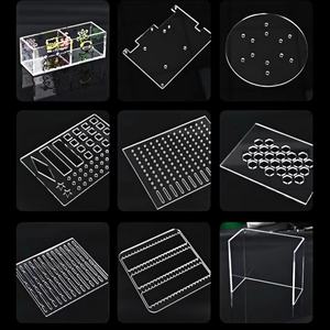 Marchio personalizzato a forma di U YJY per espositore in acrilico per negozi di scarpe arcobaleno/opzioni di colore chiaro - Product Image 6