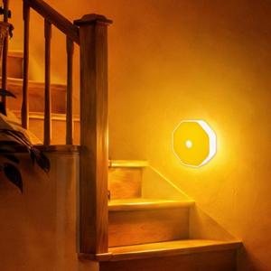 360 °   Lampe à détecteur de mouvement automatique, lumière LED à intensité variable, rechargeable, magnétique, pour la nuit, murale, pour armoire de cuisine - Product Image 1