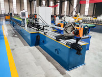 Ligne de production de profilés métalliques légers pour cloisons sèches avec machine de formage à froid de profilés à réglage automatique de la taille et contrôle PLC