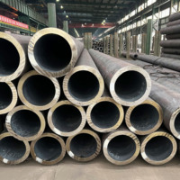Tubería de Acero sin Costura ASTM A335 P5 P9 P11 Directo de Fábrica con Superficie Galvanizada JIS GB para Trabajos de Tuberías en Refinerías Petroquímicas