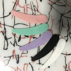 Crescent Shaped Facial Spoon Plastic PP Injection Molding Cosmetic Packaging <b>Tool</b> For Face Mask Cream Dispensing <b>Small</b> Scoop - Product Image 2