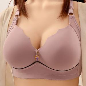 Reggiseno da Donna Taglie Forti all'Ingrosso dalla Fabbrica, Biancheria Intima Sottile e Arricciata Senza Cuciture, Reggiseno alla Moda con Chiusura Posteriore Regolabile - Product Image 4