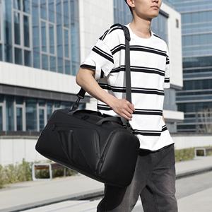 Großhandel <span class=keywords><strong>PU</strong></span> wasserdichte Reiß verschluss Reisetasche mit mehreren Fächern Langlebiger Weekender für Fitness Fitness Reisen & Geschäfts gebrauch - Product Image 3