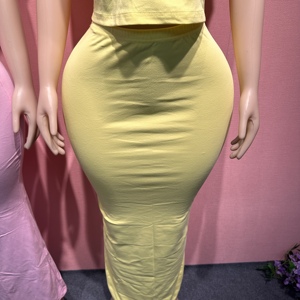 Ensemble tricoté 3 pièces pour <span class=keywords><strong>femme</strong></span> 2026 : <span class=keywords><strong>Crop</strong></span> <span class=keywords><strong>top</strong></span> à col manches, jupe longue coupe droite – Collection été - Product Image 6