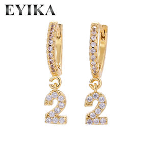 Pendientes de aro con números y números chapados en plata, oro de 18 quilates - Product Image 5