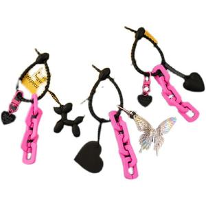 Porte-clés en forme de serre-câble pour filles, porte-clés mignon chiot et cœur, pendentif de sac, pendentif rouge rose, porte-clés au design original - Product Image 5