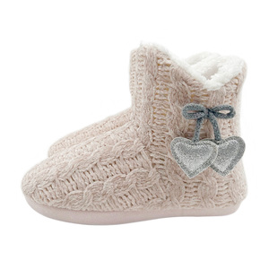 <span class=keywords><strong>Chaussons</strong></span> en tricot chenille pour femmes avec mignon coeur paillettes peluche polaire mousse à mémoire de forme coton chaud <span class=keywords><strong>intérieur</strong></span> <span class=keywords><strong>bottines</strong></span> - Product Image 2