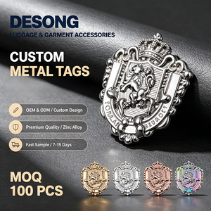 Étiquette métallique en alliage de zinc mat pour T-shirt et pull, personnalisable et en gros pour la décoration de mode et sur mesure - Product Image 1