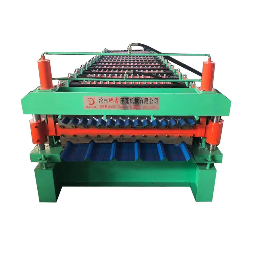 2020 Popular Máquina formadora de rollos de azulejos de tres capas Máquina para hacer láminas en Zimbabue máquina formadora de rollos de paneles de techo