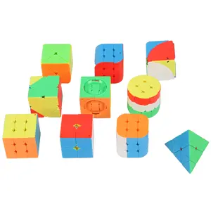 Vente en gros mini cubes magiques de troisième ordre rotatifs cylindre en forme de trièdre jouets de cube de doigt