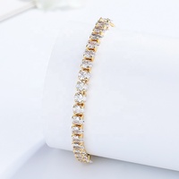 Pulseras de Lujo para Mujer, Pequeñas, Transparentes, Blancas, Cuadradas, con Incrustaciones, Chapadas en Oro de 18K, Accesorios de Joyería