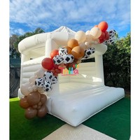 Châteaux gonflables commerciaux bon marché pour adultes, châteaux gonflables blancs pour mariage, châteaux gonflables avec toit rond pour événements et fêtes