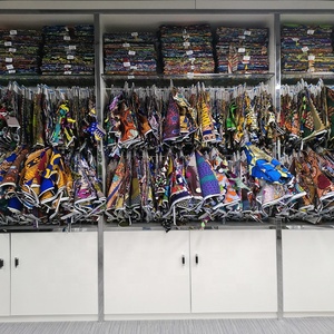 Hot <span class=keywords><strong>Sale</strong></span> 100% Baumwoll wachs Afrikanische Stoffe Batik Gemusterter Bio-Ankara-Stoff für Kleidung Lenden tuch - Product Image 5