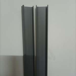 Goulotte de câblage en PVC de haute qualité pour <span class=keywords><strong>intérieur</strong></span>/extérieur, double adhésif, carrée, 30x16mm, grise, sans halogène, ignifuge, résistante à la chaleur - Product Image 4