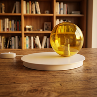 Lampe de table en or de luxe au design moderne, petite lampe de table en verre nordique moderne pour restaurant, salon, lampe de table décorative à LED