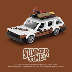 Compatible avec le jouet de construction de voiture Santana en plastique à l'échelle 1:32, modèle PB8824, avec huit compartiments et conteneur de voyage - Product Image 2