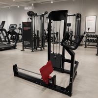 Appareil de fitness pour musculation : Machine à kickback pour fessiers et cuisses, isolateur de fessiers