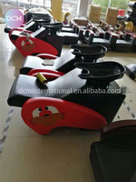 Chaise multifonctionnelle de shampooing d'enfants de vente chaude avec l'évier de plastique et de fibre de verre de conception de luxe pour des salons de beauté et de barbier