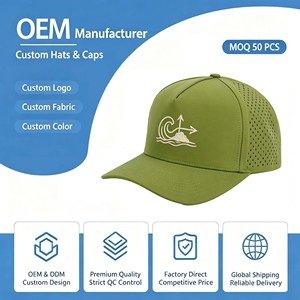 Gorra Impermeable con Parche de Goma, 5 Paneles, Sin Estructura, Cierre a Presión - Product Image 1