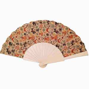 Éventail en liège portugais authentique de 23 cm, écologique et végétalien, idéal pour les fournitures promotionnelles et les événements. - Product Image 5