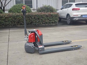 Nikiyumax - Empileur de palettes électrique à prix abordable, contrôleur et pilote autoportés, entièrement électrique - Product Image 2
