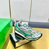 Chaussures de sport classiques et luxueuses pour hommes à semelle épaisse, rouge et noir, décontractées pour le printemps
